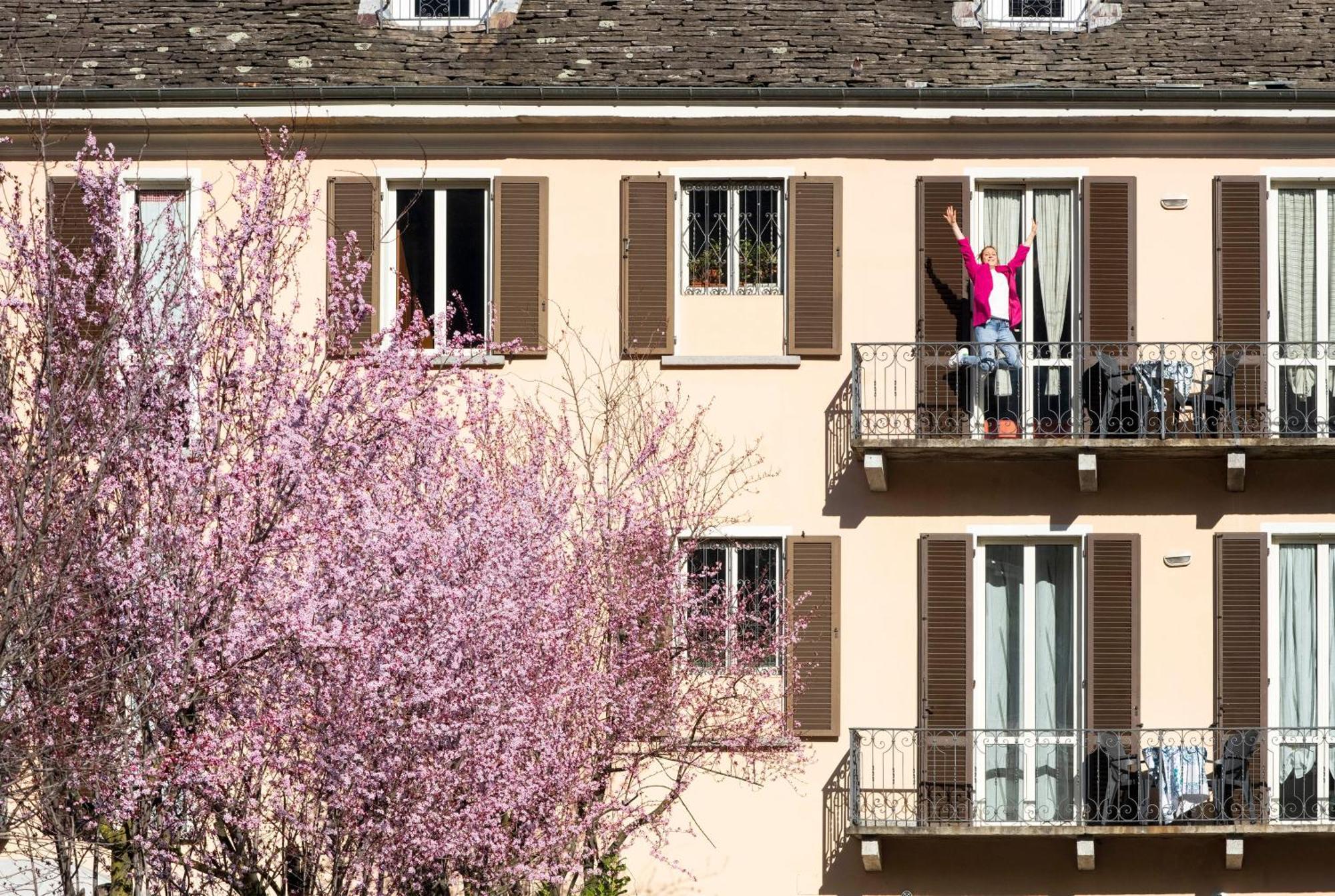 Palazzo Pellanda Apartment Domodossola Exterior foto