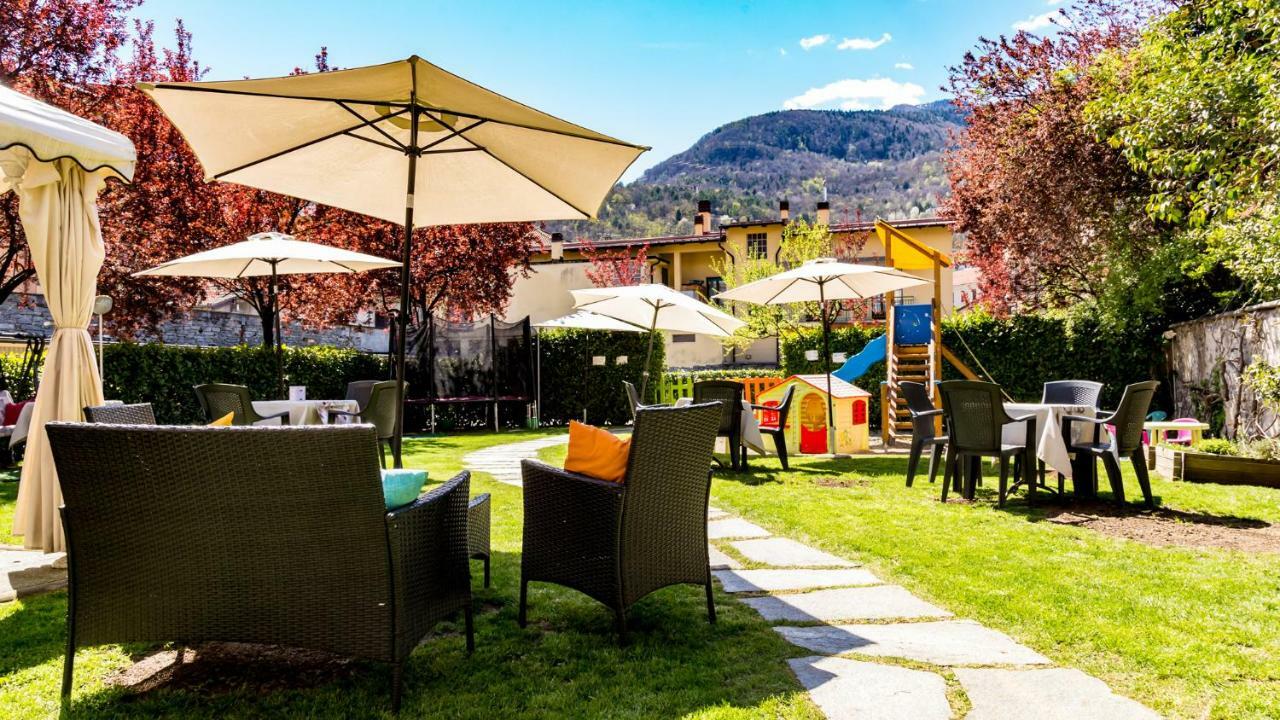 Palazzo Pellanda Apartment Domodossola Exterior foto